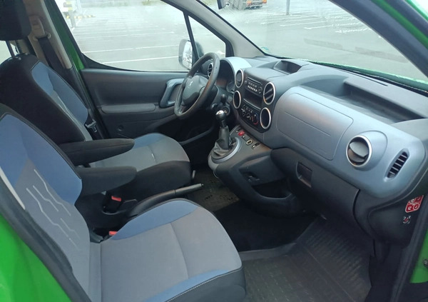 Peugeot Partner cena 18000 przebieg: 285032, rok produkcji 2013 z Poznań małe 16